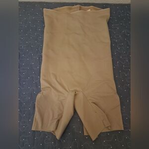 CHANTELLE Shapewear Shorts small